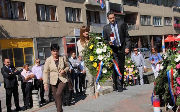 polaganje vijenaca u Rami 2