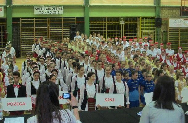 mazoretkinje_sinj4