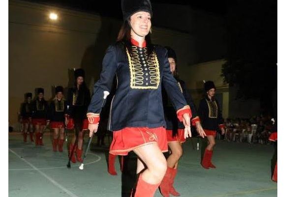 vesna_mažoret_ples