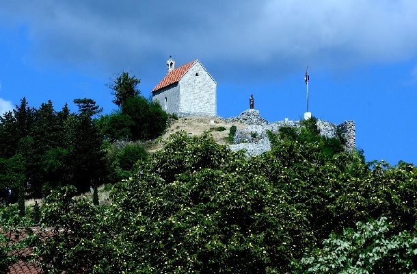 Gradonačelnica i njeni zamjenici čestitali Dan Grada Sinja i blagdan ...