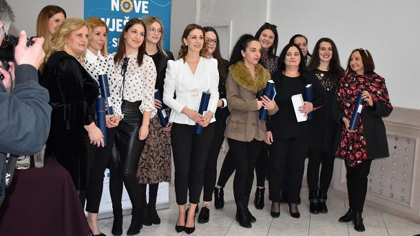 pomocnice u nastavi pomocnice u nastavi