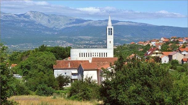 brnaze crkva svetog nikole tavelica brnaze crkva svetog nikole tavelica