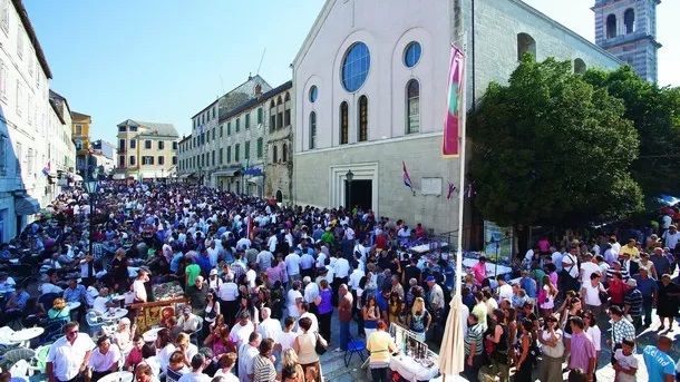 sinjska pijaca sinjska pijaca