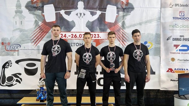 Powerlifting Rebel warrior Powerlifting Rebel warrior