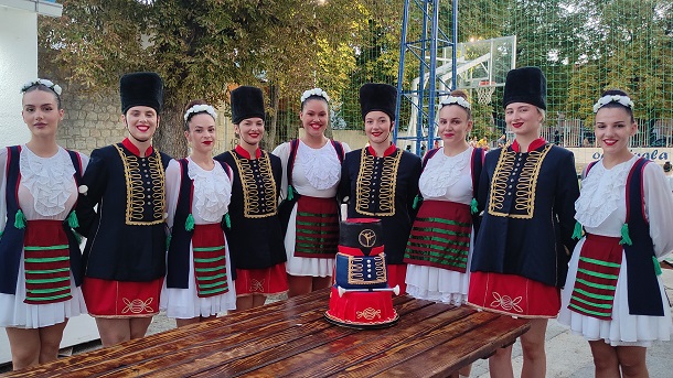 sinjske mazoretkinje sinjske mazoretkinje