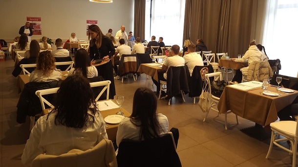 KLASTER KOLO KLASTER KOLO