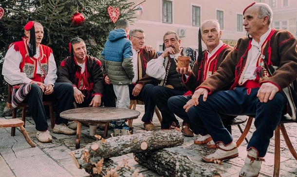 SINJ BADNJAK SINJ BADNJAK