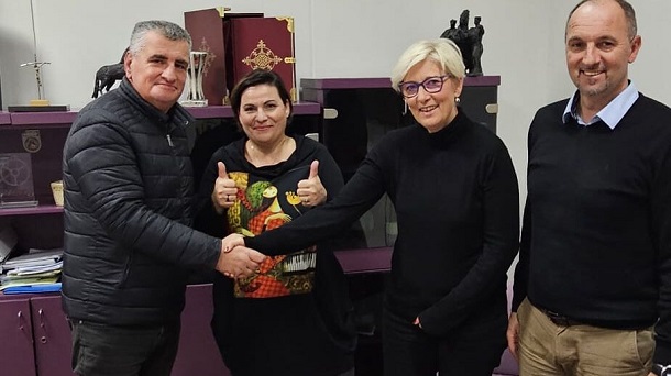 sinj ugovor sinj ugovor