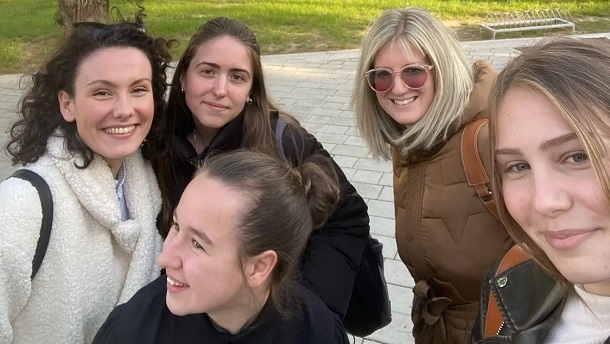 SKOLA SKOLA