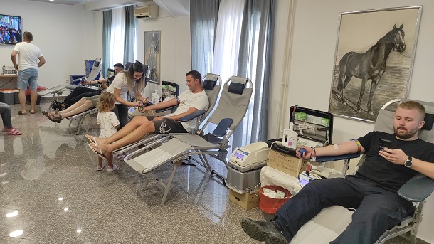 HRVACE AKCIJA DARIVANJA KRVI HRVACE AKCIJA DARIVANJA KRVI