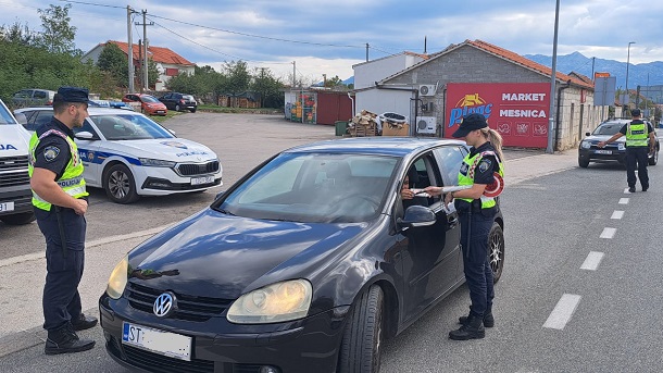 policija netkoteceka policija netkoteceka