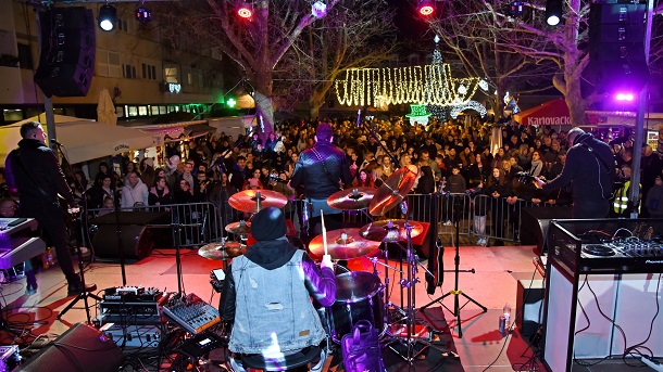 TIHO ORLIĆ KONCERT () TIHO ORLIĆ KONCERT ()