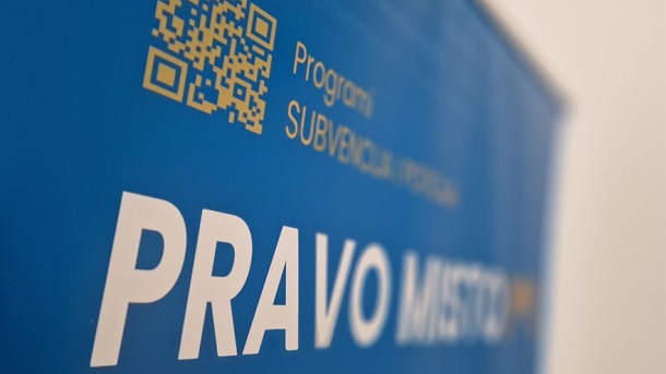 pravo misto pravo misto