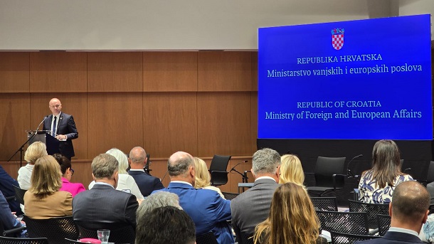 Konferencija veleposlanika Konferencija veleposlanika
