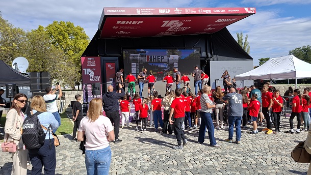 KIDS CRO RACE