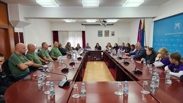 whatsapp image at whatsapp image at