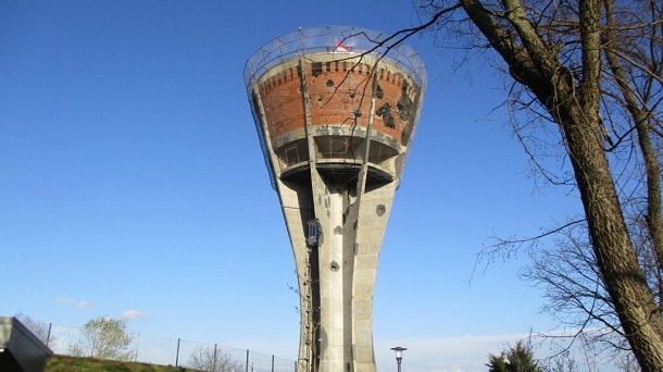 Vukovarski vodotoranj x