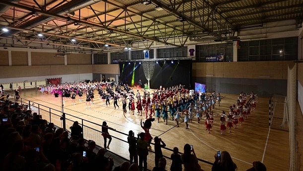 SINJSKE MAŽORETKINJE SINJSKE MAŽORETKINJE