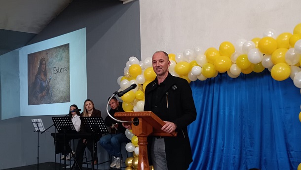 DENIS BOBETA DENIS BOBETA