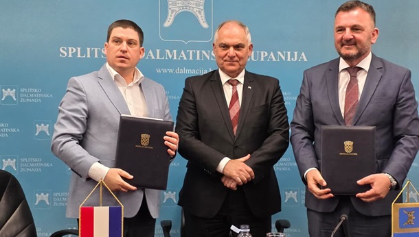 whatsapp image at whatsapp image at