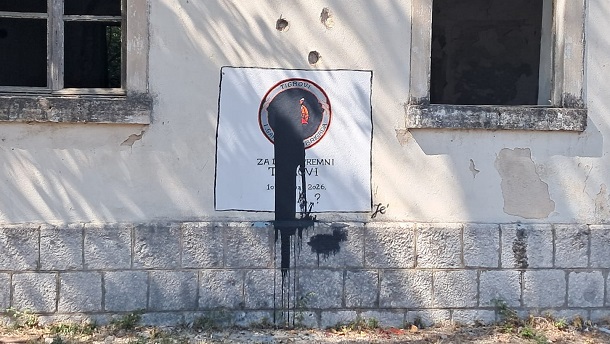 VOJARNA FOTO